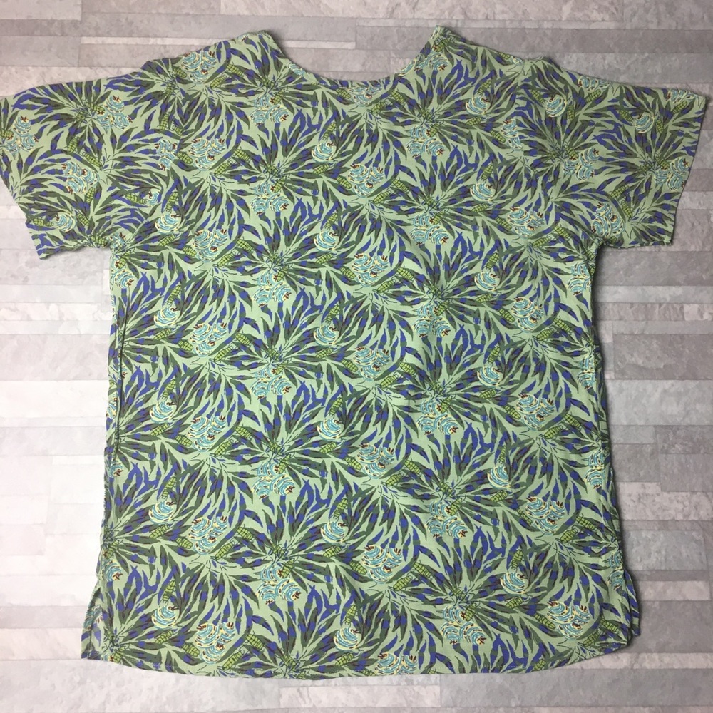 Flax green insect/bug print top Small